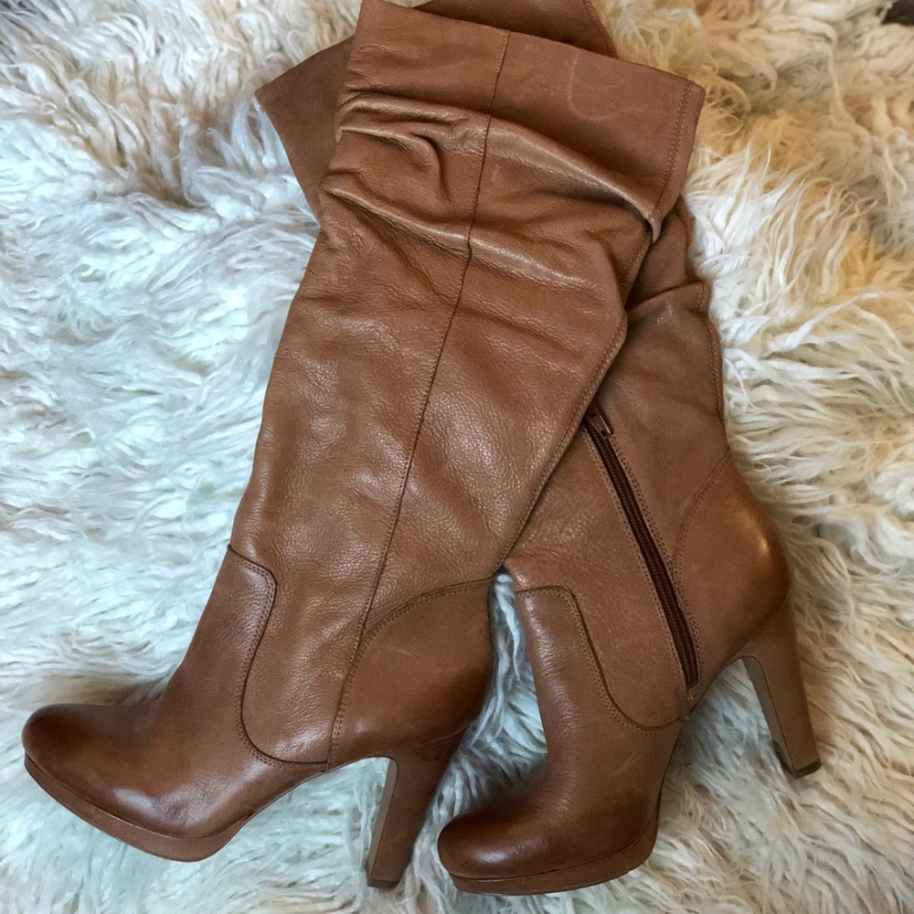 Jessica Simpson heeled boots